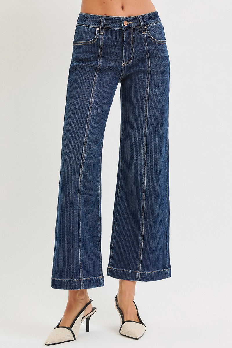 Mid Rise Cropped Risen Jeans