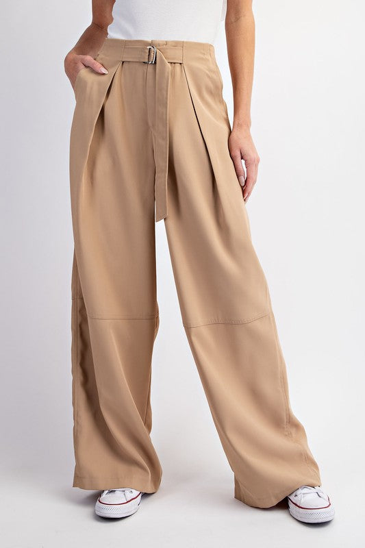 Pleated Belt Detailed Trousers