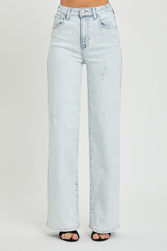 Light Washed Classic Jeans