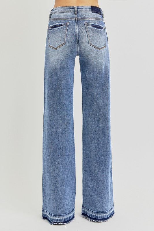 Low Rise Wide Leg Risen Jeans