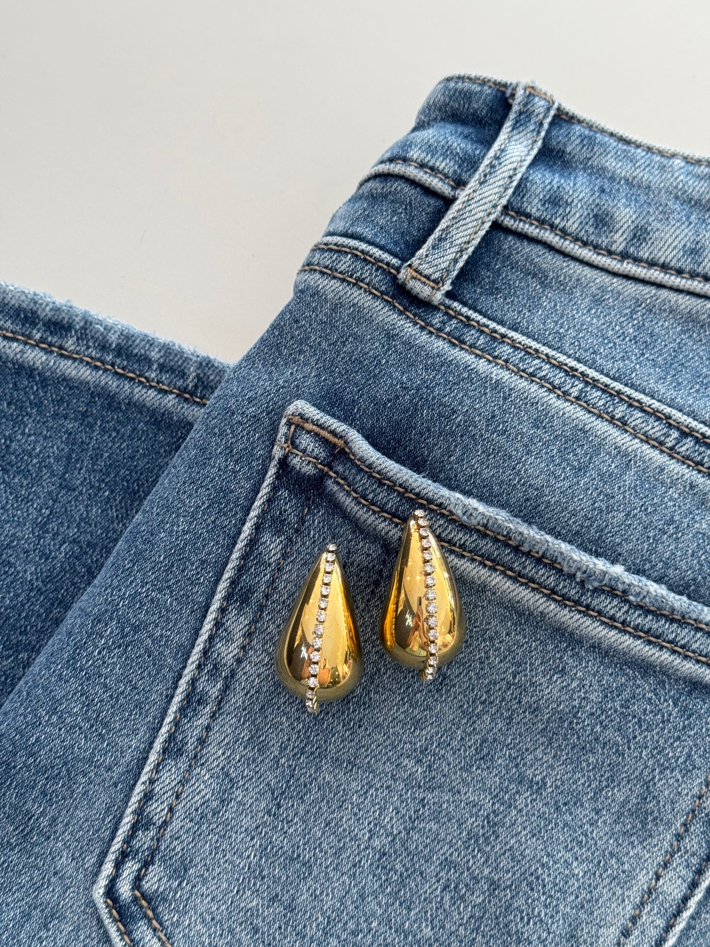 Luna Earrings