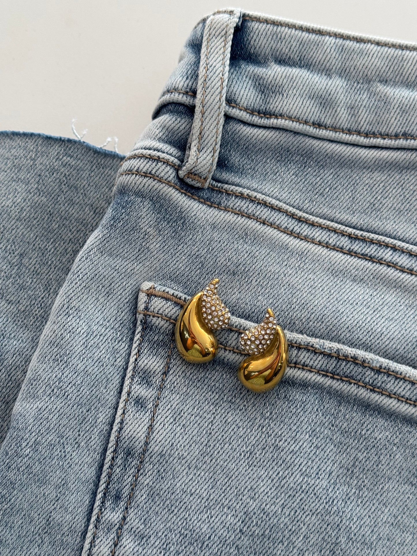 Luna Earrings