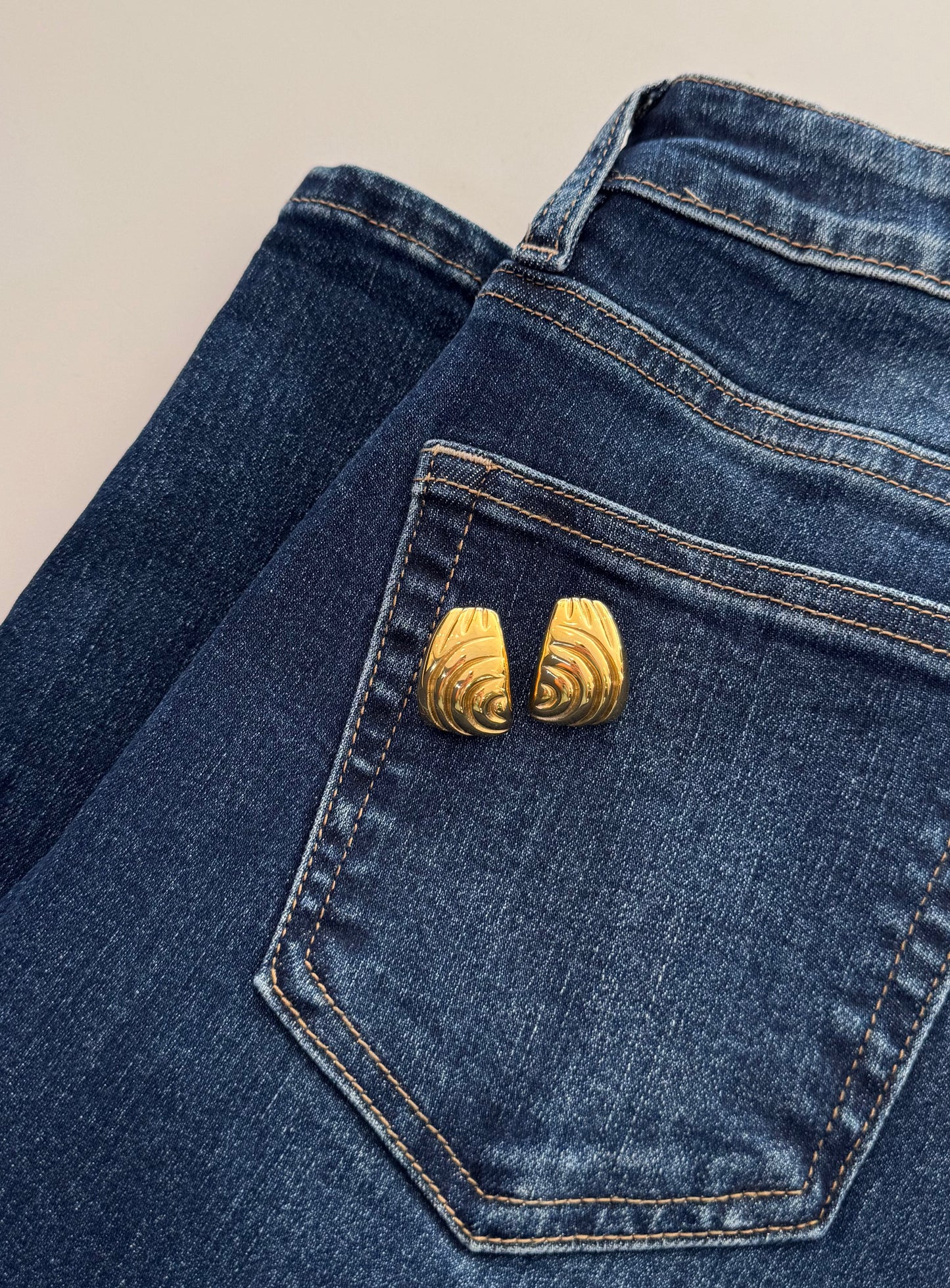 Luna Earrings