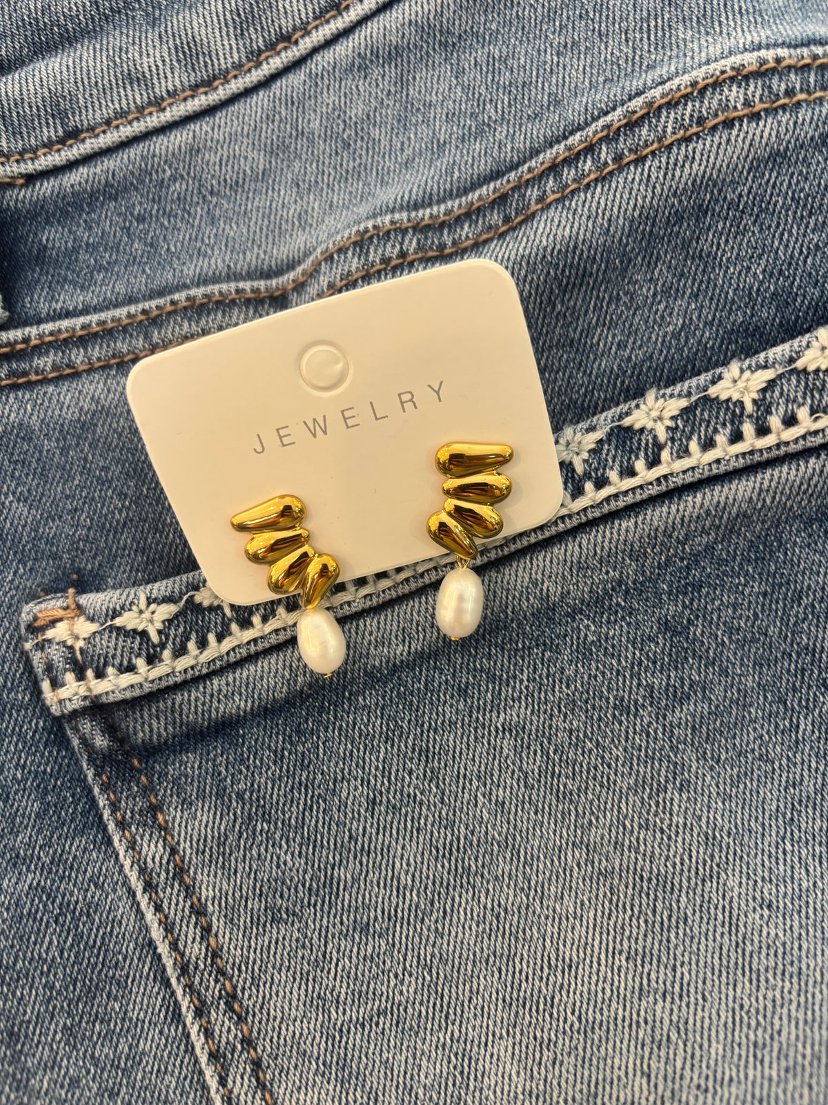 Luna Earrings