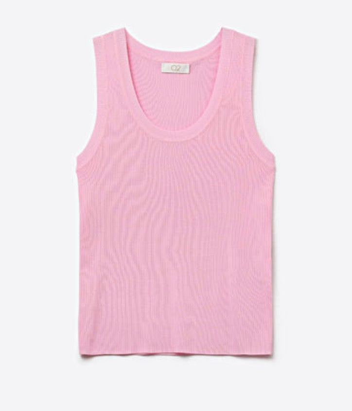 Scoop-Neck Knit Tank
