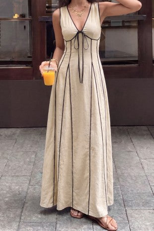 Contrast Trim Maxi Dress
