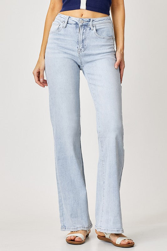 High Rise 90's Light Wash Jeans