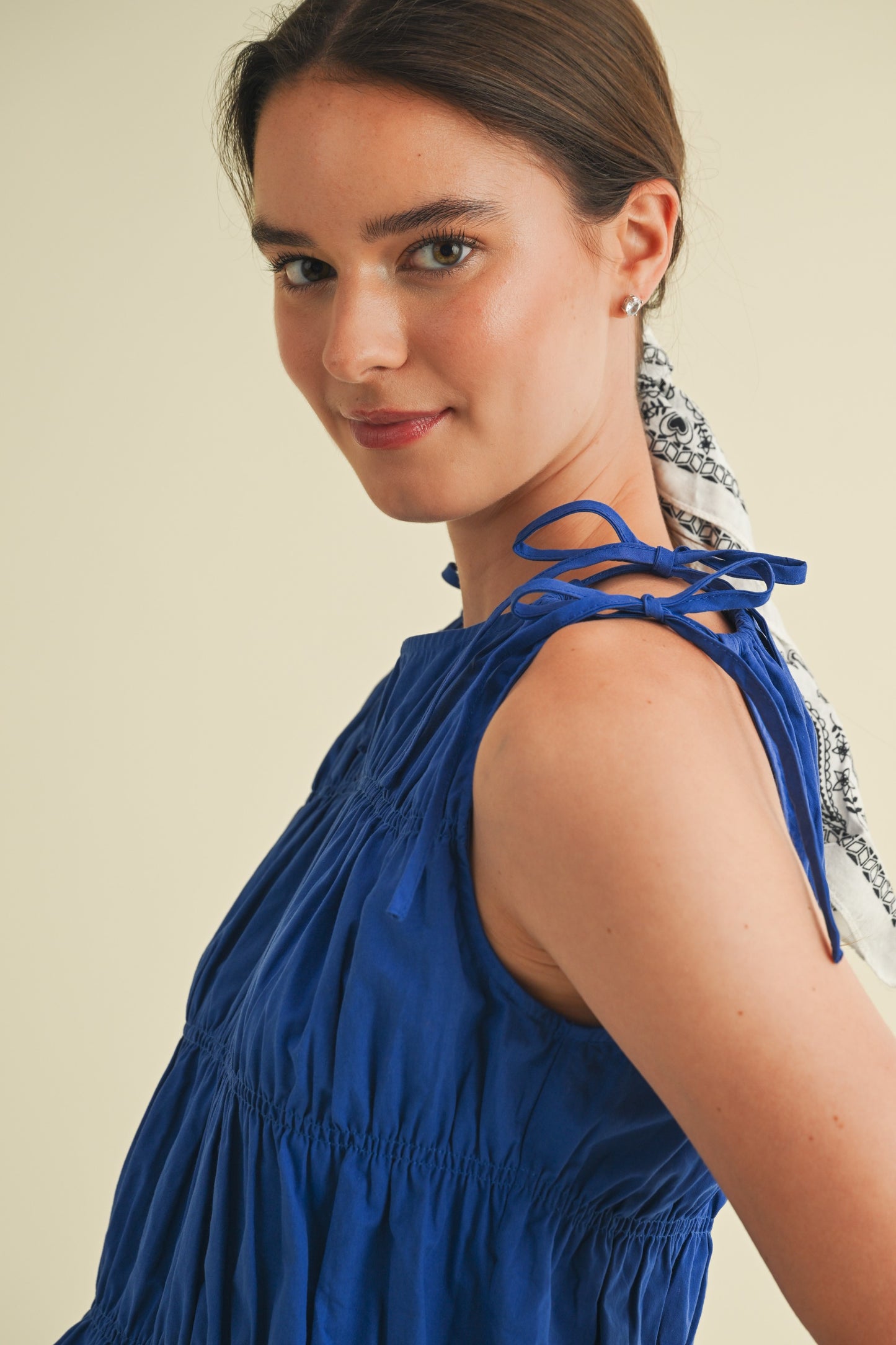Shoulder Tie Ruched Top