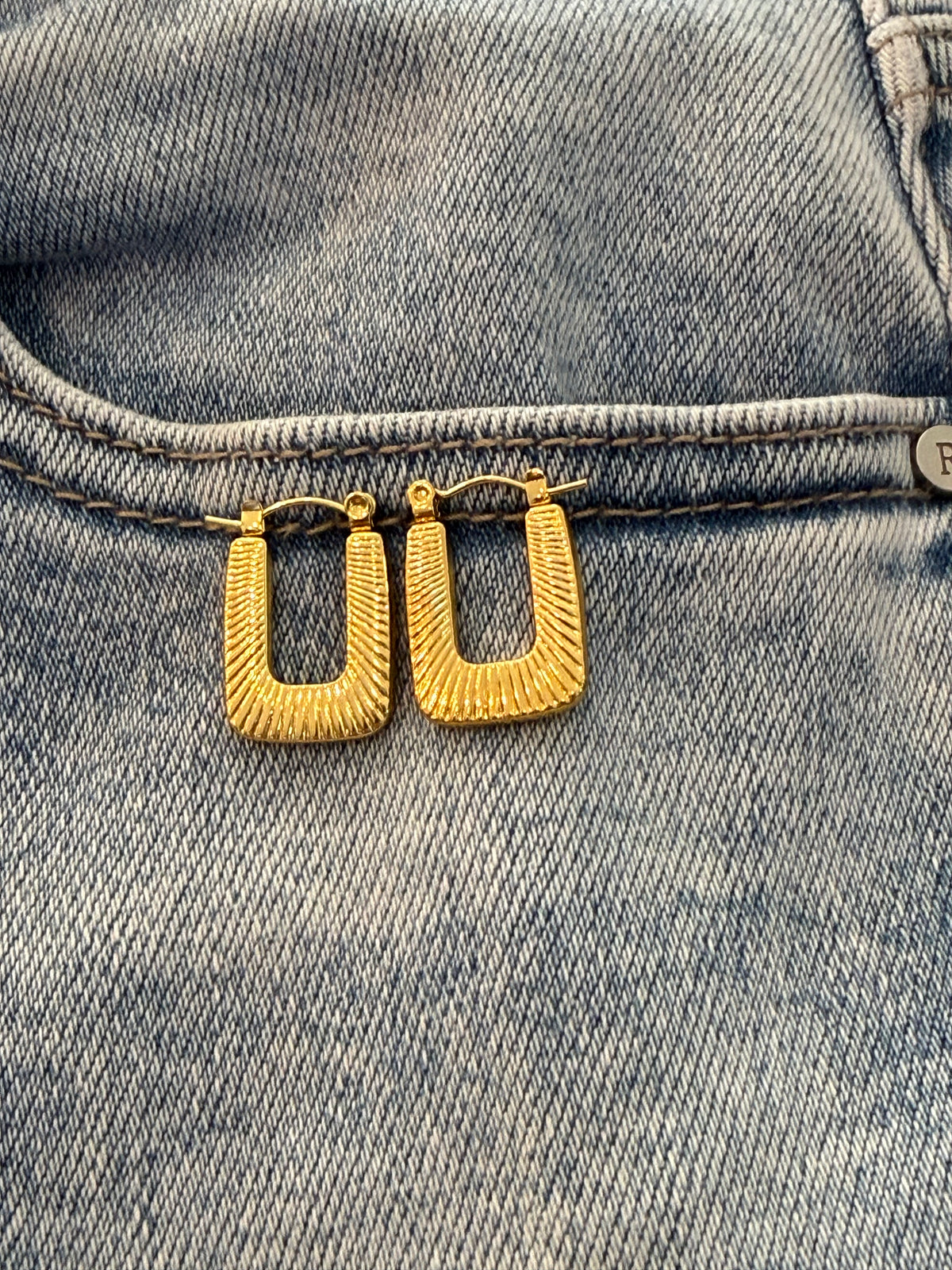 Luna Earrings