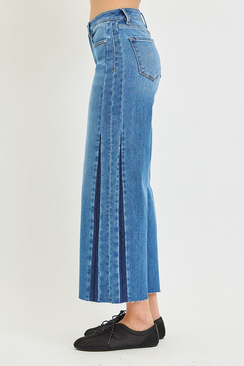 Mid-Rise Cropped Wide Jeans
